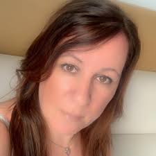 What time is check out? And can you pay for late checkout if so what time  is tha late check out 😂