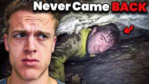 Waiting While Building w/ Baritone