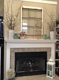 40 Cozy Winter Fireplace Decoration You Can Try Homeridian Com Farmhouse Mantle Decor Fireplace Mantle Decor Fireplace Mantel Decor