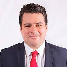 Juan Proano's Instagram, Twitter & Facebook