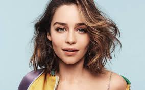 32b, date de naissance, couleur des cheveux, couleur des yeux. Emilia Clarke Age Height Husband Movies Net Worth Married Instagram Game Of Thrones Huntpoll