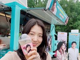 It was very successful and highly praised among fans. Park Shin Hye Receives A Special Surprise From Her Doctors Co Star Lee Sung Kyung On The Sets Of New Drama Pinkvilla