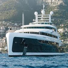 Pin By Achulla Visual Kei On Luxe Jachten In 2020 Boats Luxury Luxury Yachts Super Yachts