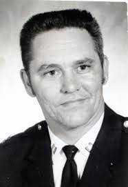 Russell Lapp's Instagram, Twitter & Facebook