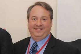 Jay Bloom y su hijo se percataron que sumergible Titan tenía fallas: “No se  podía abrir desde dentro”