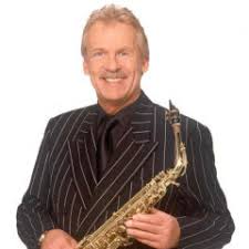 Jahuhujahuhujahu swiss ladyjahu swiss ladyjahu sie ist meine swiss lady und ich ein mann aus den bergenund wer sie einmal gehört hat der kann mich sicher versteh'n. Pepe Lienhard Secondhandsongs