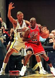 See what jalen rose (jalenrosezwart) has discovered on pinterest, the world's biggest collection of ideas. Indiana Pacers Guard Jalen Rose Defends As Chicago Bulls Guard Michael Jordan Backs Toward The Basket Dur Michael Jordan Basketball Shorts Girls Usc Basketball