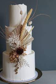 Dried Flowers Buttercream Wedding Cake Flower Cake Decorations Wedding Cake Stands Boho Wedding Cake