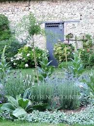From French Country Landscaping Ideas Source Chblin Club French Garden Design French Country Garden French Garden