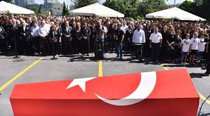 Tam adı mehmet sinan tara'dır. Is Adami Sarik Tara Son Yolculuguna Ugurlandi Ekonomi Haberleri
