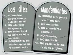 La versión de abajo es la que usan los católicos, ortodoxos y luteranos; Los Diez Mandamientos De La Ley De Dios Flashcards