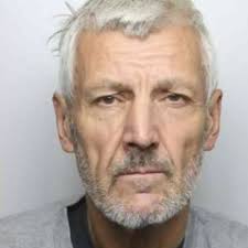 Police say 'call us immediately' if you spot wanted man