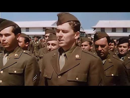 Romance, War Movie | This Is the Army (1943) Ronald Reagan, George Murphy,  Joan Leslie - YouTube