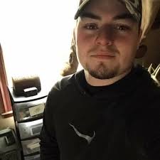 Derek Marlow (@DMarlow17)