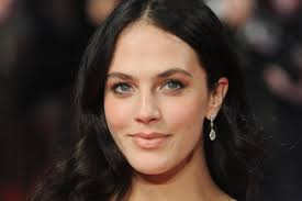 Jessica Brown Findlay, Thomasin McKenzie to lead BBC's 'Life After Life'  ensemble