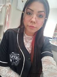 Outfit del día ✨️ muy de Bangtan para no sentirnos de la Shibal y reco...