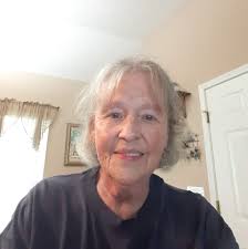 Happy Anniversary to this hot mama! Best mom in the Universe. Best partner  in crime I could ever ask for. Here's to 11 years and a million more! 🥂💫  Love ya babe!