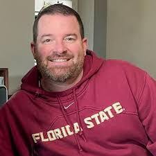 Dre Mitchell's Instagram, Twitter & Facebook