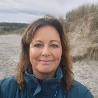 700+ 'Sandra' profiles