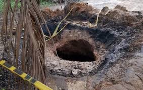 Resultado de imagen de pozos abandonados