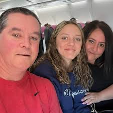 What companies offer deck pressure washing services in Moncton?