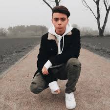 Luciano spinelli is an italian tiktok (earlier known as musical.ly) (now known as tiktok) star and social media sensation. Luciano Spinelli Lucianospinelli Photos And Outfits On 21 Buttons