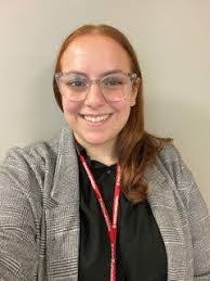 Evelyn Hogg's Instagram, Twitter & Facebook