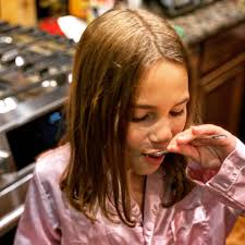 Mah lil Zoey said, “Dad, can you make egg fried rice?”…. Pshhh hold mah  beer. 😏👊🏻