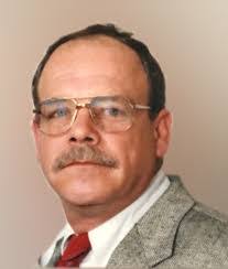 Larry Martz's Instagram, Twitter & Facebook