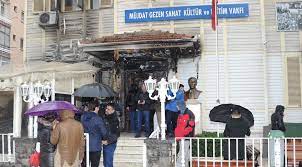 No:48 ziverbey, kadıköy, i̇stanbul müjdat gezen sanat merkezi konumuna yakın yerleri görmek için buraya tıklayınız. Bassavcilik Tan Mujdat Gezen Sanat Merkezi Ne Saldiri Aciklamasi