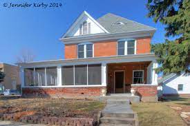 Newer home in shakopee with gorgeous views! 434 Lewis Street South Shakopee Mn Julius A Coller House Historic Homes Of Minnesota