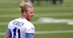 Receiver beasley cowboys cole dallas irving forgets instead cash goes going football game sportsradio convention ticket talks annual wide. Crea10bhfbvwnm