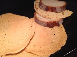 Non avrei mai immaginato che se potesse fare delle pancakes soltanto con la farina di ceci. Ariete Pancake Salati Vegani Gluten Free Con Farina Di Ceci Aries Savoury Vegan Gluten Free Pancakes With Chickpea Flour Food And Friends Italian Style