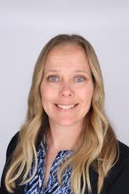 Christina Cotner's Instagram, Twitter & Facebook