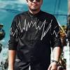 Baju yang pas untuk pria berbadan lebar : 1