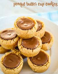Reese S Peanut Butter Cup Cookies Made In Muffin Tins These Peanut Butter Cookies A Peanut Butter Cup Cookies Cookies Recipes Christmas Reeses Peanut Butter