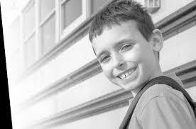 Kendra Pederson's Instagram, Twitter & Facebook