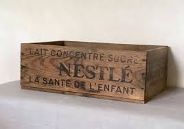 Caisse Ancienne Nestle Publicite En Bois French Vintage Nestle Storage Wooden Box De La Boutique Rustybroc Sur Etsy Old Crates Crates Wooden Crate