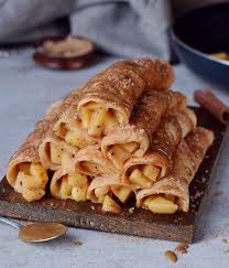 Delicious Apple Cinnamon Crepes Which Are Vegan Gluten Free And Easy To Make Perfect Fall Winter Recipe For Breakfast Dessert Vegan Snacks Yummy Fall Recipes