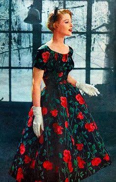 Resultado de imagem para roupas dos anos 50"