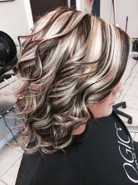 Pin By Claudia On Hairstyles Hair Styles Brown Hair With Blonde Highlights Brown Blonde Hair
