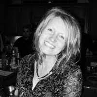 Dinah Haggerty's Instagram, Twitter & Facebook