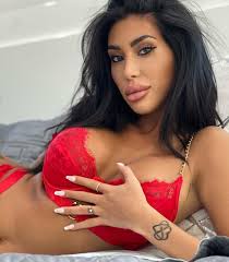 Vanessa Bentifeci - Free nude pics, galleries \u0026 more at Babepedia