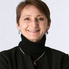 Sierra Farris's Instagram, Twitter & Facebook