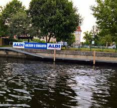 Aldi Mite Eigenem Bootsanleger Irgendwo Muss Man Ja Sparen Potsdam Havel Canal Instagram