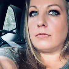 Congratulations to Detective Chris Burris, who recently received a surprise  recognition from the Jackson County Prosecutor's Office as the “2018 Most  Valued Law Enforcement Partner.” Considering how many law enforcement  officers they