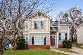 Use our detailed filters to find the perfect place, then get in touch with the landlord. Spacious 4 Bedroom House For Rent In Charlotte Nc Apartments Com