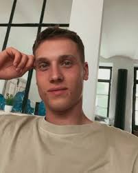 ———————————————, Und ein weiterer...