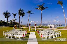 South Seas Island Resort Captiva Kings Crown Lawn Wedding Ceremony Site Beach Wedding Nick A Florida Wedding Locations South Sea Islands Island Resort