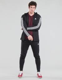 Le pantalon de survêtement nike dry academy 20 pour enfants, possède les caractéristiques suivantes: Joggings Survetements Mode Homme Grand Choix De Joggings Survetements Livraison Gratuite Spartoo